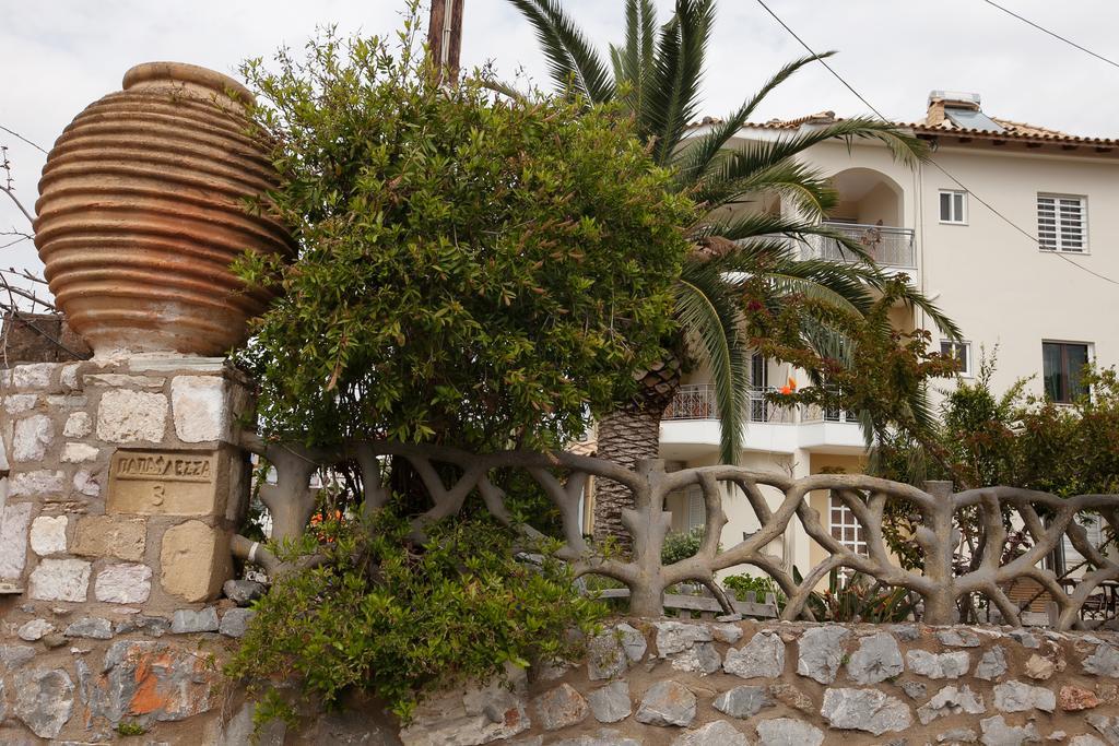 Petra Thea Apartment Kalamata Zewnętrze zdjęcie