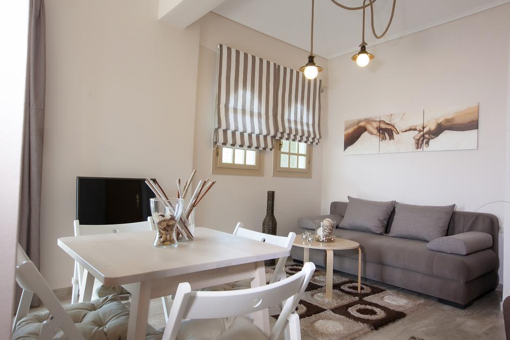 Petra Thea Apartment Kalamata Zewnętrze zdjęcie
