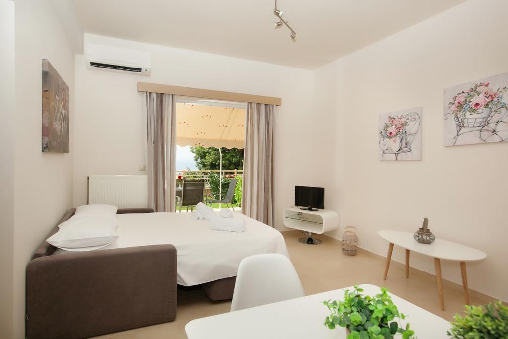 Petra Thea Apartment Kalamata Zewnętrze zdjęcie