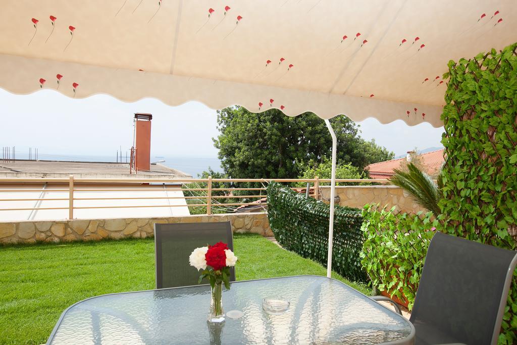 Petra Thea Apartment Kalamata Zewnętrze zdjęcie