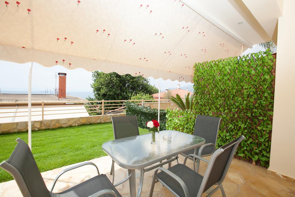 Petra Thea Apartment Kalamata Zewnętrze zdjęcie