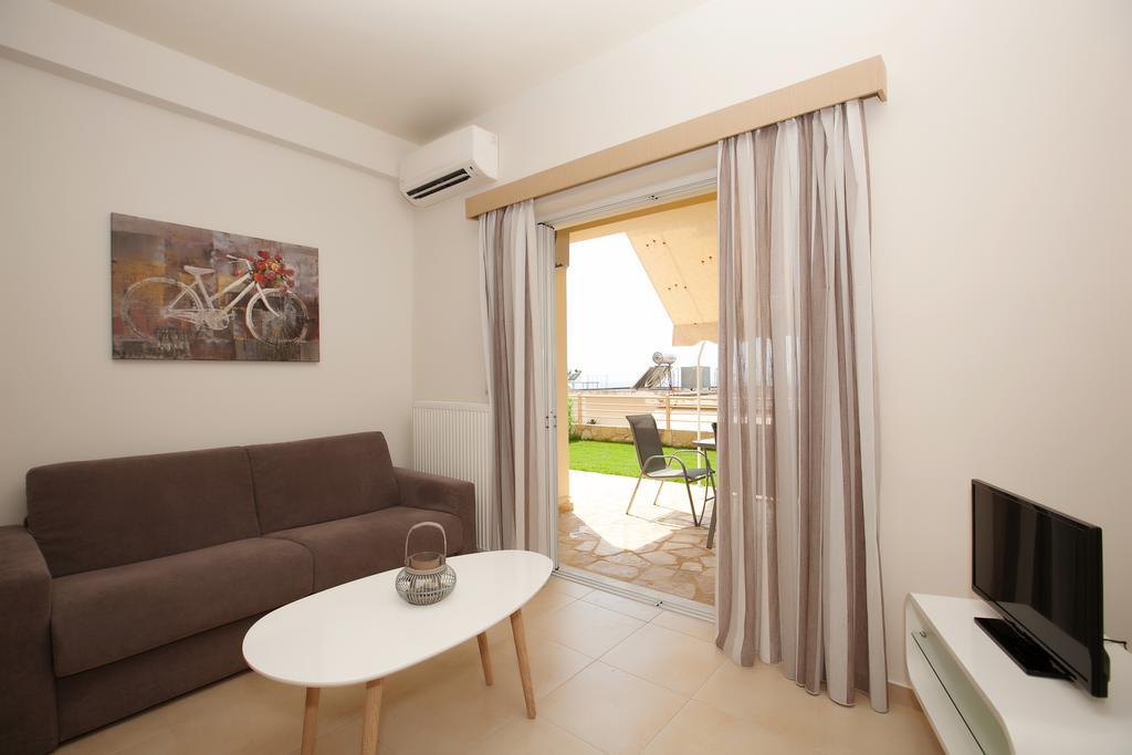 Petra Thea Apartment Kalamata Zewnętrze zdjęcie