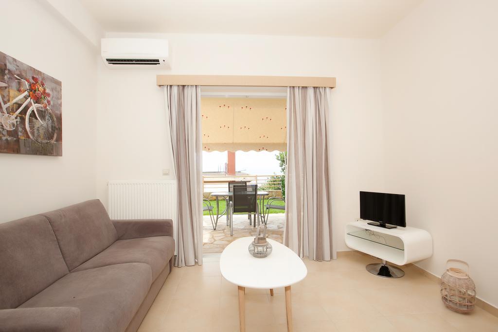 Petra Thea Apartment Kalamata Zewnętrze zdjęcie
