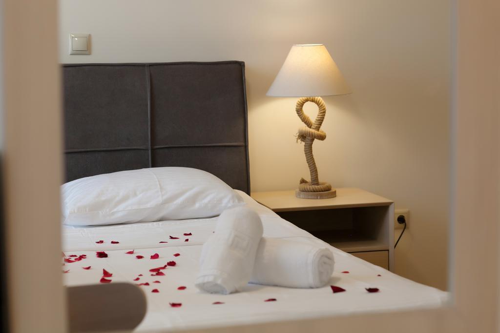 Petra Thea Apartment Kalamata Zewnętrze zdjęcie